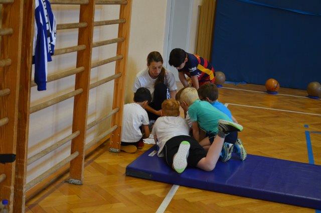 handballgrundschultag16-098